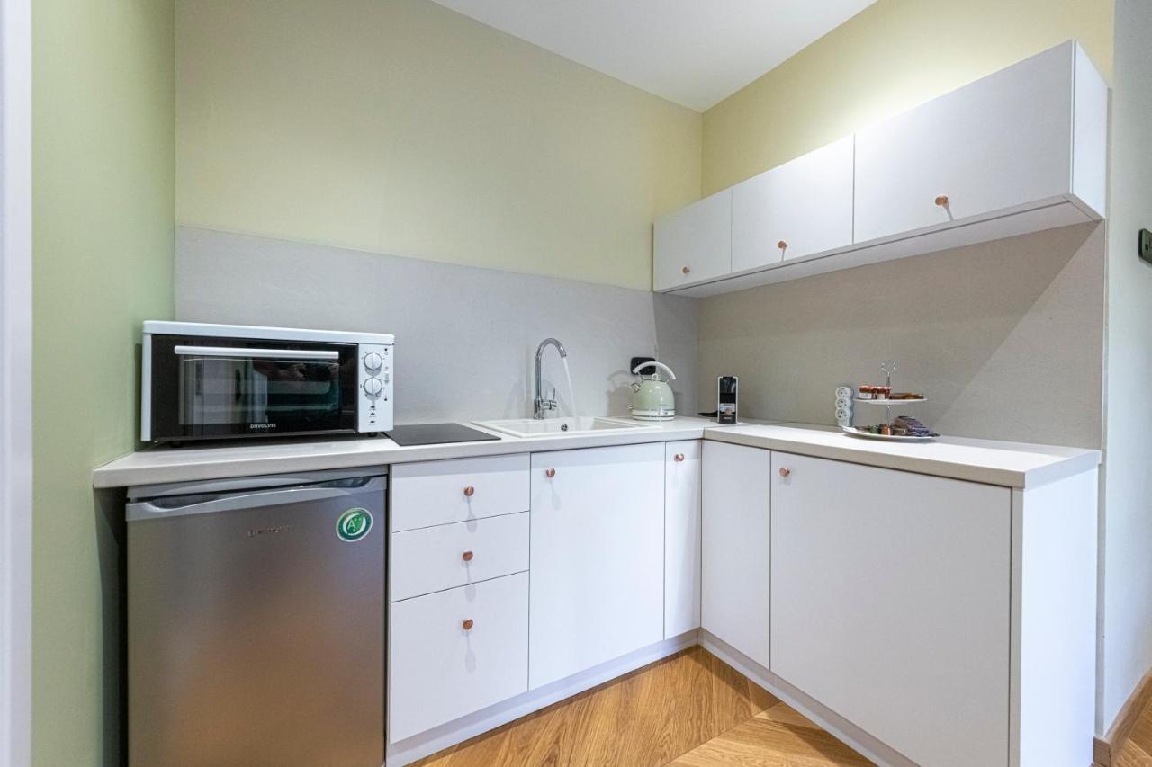 Ipelhome - Plaka Boutique Apartments Athens Luaran gambar