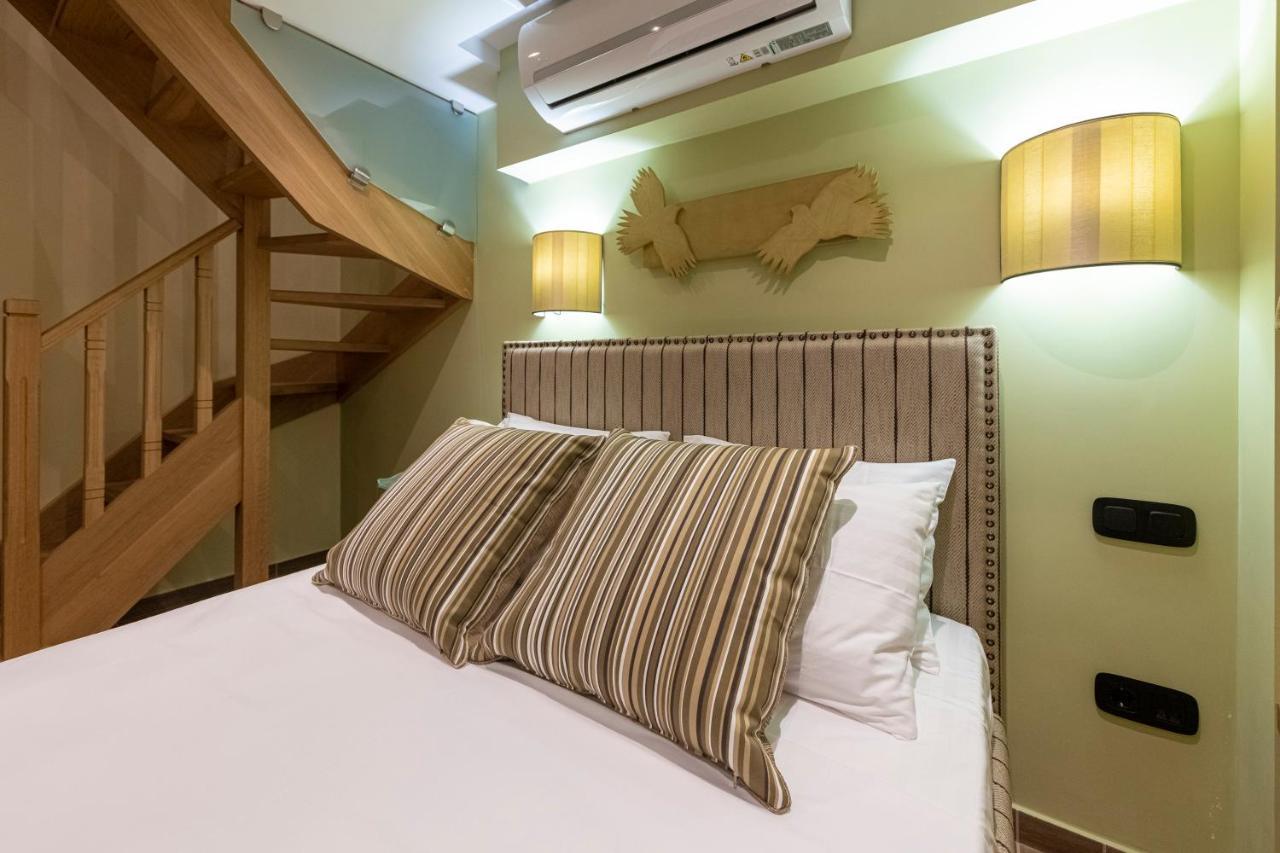 Ipelhome - Plaka Boutique Apartments Athens Luaran gambar