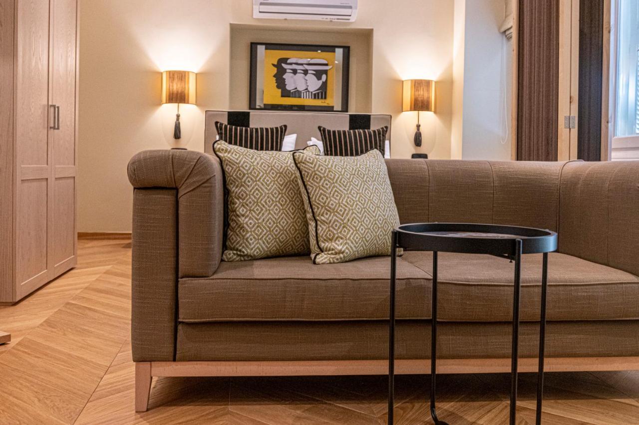 Ipelhome - Plaka Boutique Apartments Athens Luaran gambar