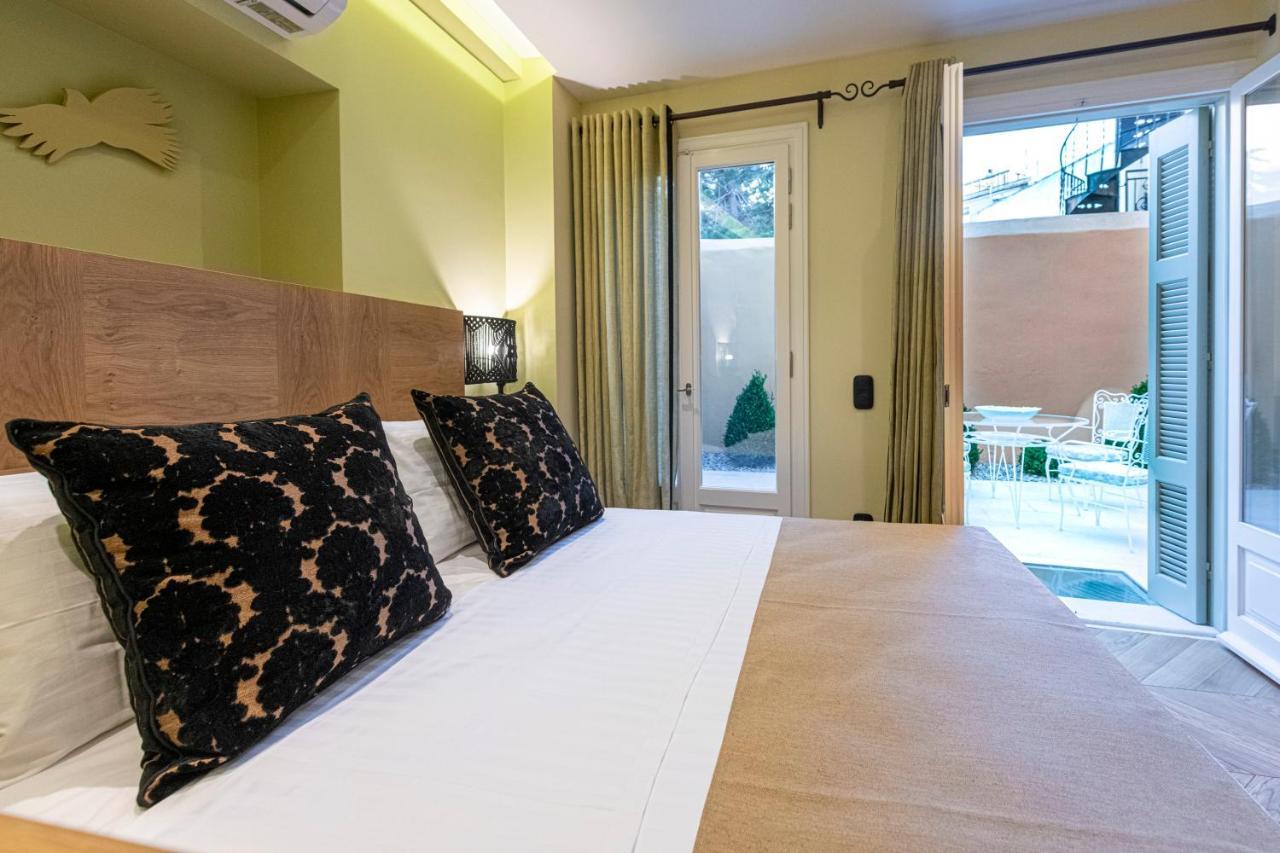 Ipelhome - Plaka Boutique Apartments Athens Luaran gambar