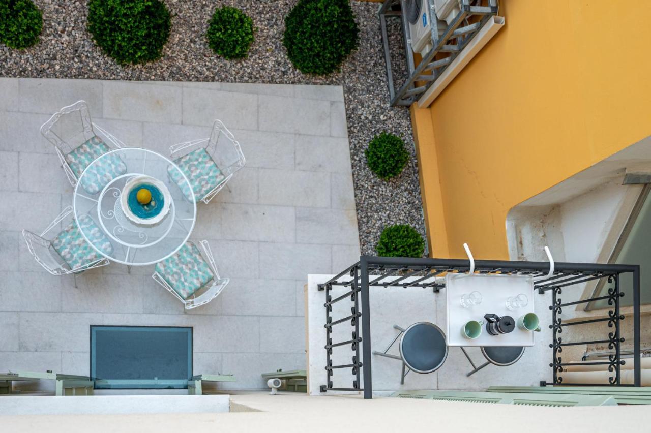Ipelhome - Plaka Boutique Apartments Athens Luaran gambar