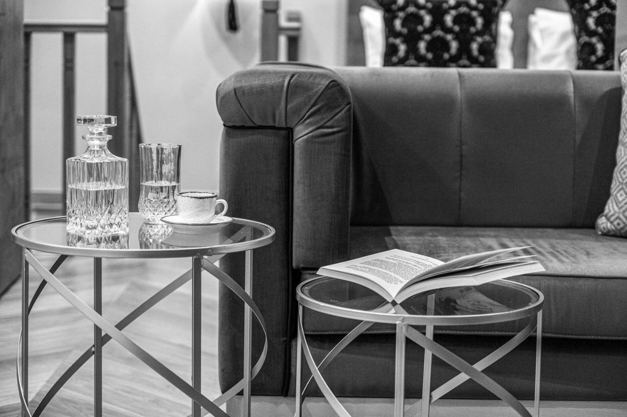 Ipelhome - Plaka Boutique Apartments Athens Luaran gambar